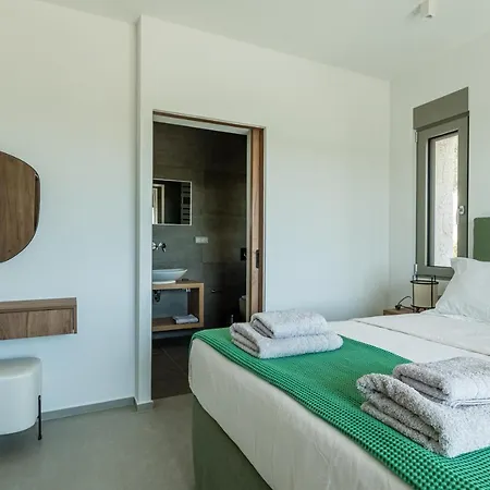 וילה Manitennisvillas *
