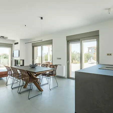 Manitennisvillas וילה *